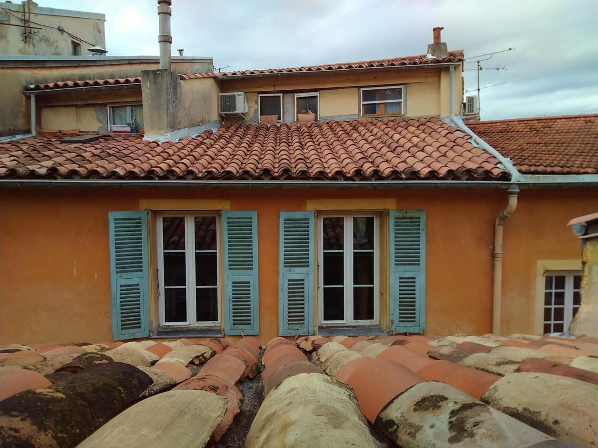 Studio 6 - A Quiet And Spacious Studio Flat In The Old Town Nizza Esterno foto